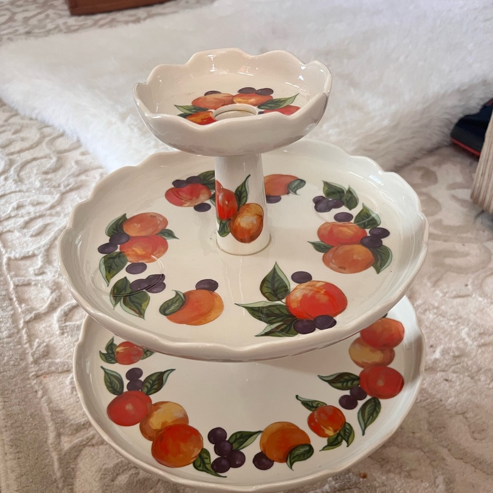 PartyLite 3 Tier Serving Candy Nut Desert Stand Tray w/Candle Holder Fruit Desig